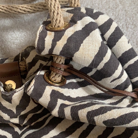 Michael Kors bag used hobo/tote - Picture 6 of 13